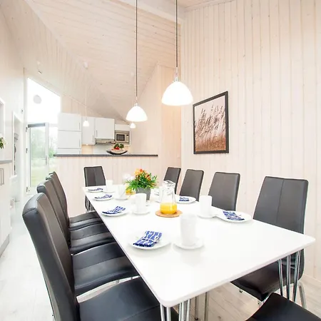 Erstaunliches Kuestenchalet Mit Sauna Appartement *