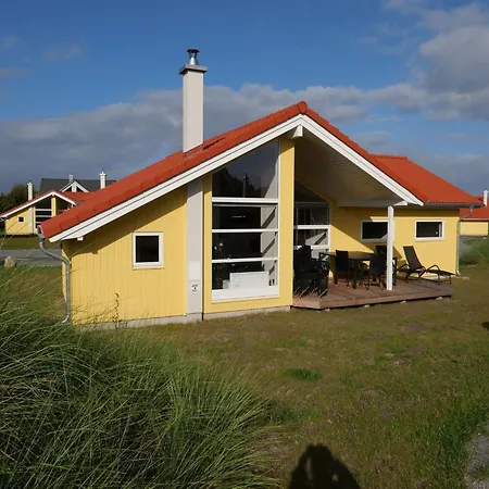 Erstaunliches Kuestenchalet Mit Sauna